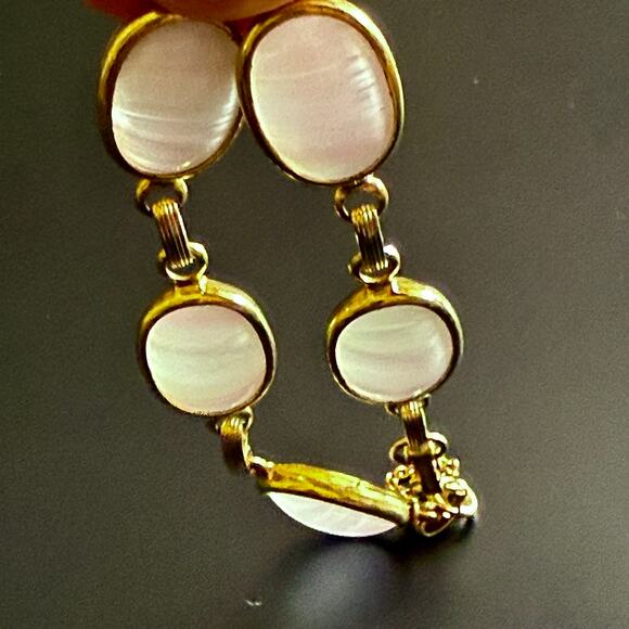 Vintage 60s Sarah Coventry Pale Pale Cabochon Link Bracelet - Picture 4 of 7